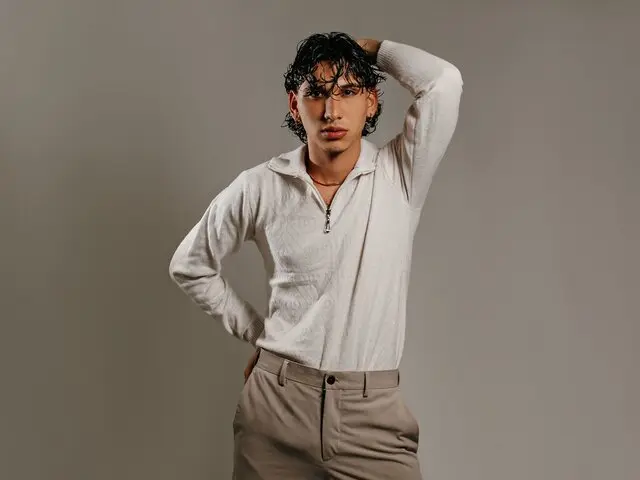 Enter axelalvareez VIP Show